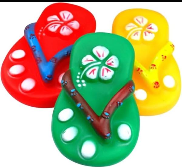 Flip Flop Squeaky Dog Toy – Durable Rubber Chew & Interactive Toy for Dogs (Assorted Colors)